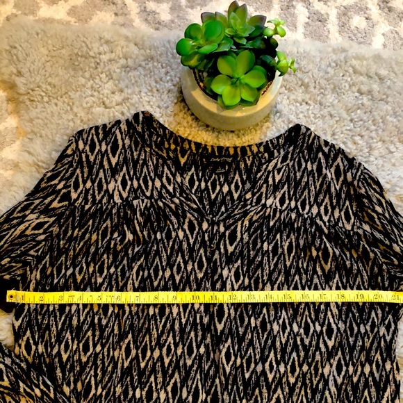 Lucky Brand Batik Print Top - Picture 4 of 6